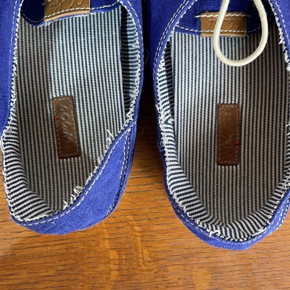 Olukai Helbuna Distressed Blue Canvas Loafers sneakers SIZE 9 - Picture 8 of 10